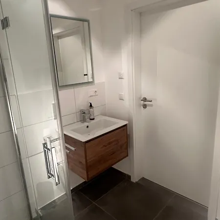 Hermine, Black Forest Retreat, Mit Sonnenterrasse דירה באיירסברון